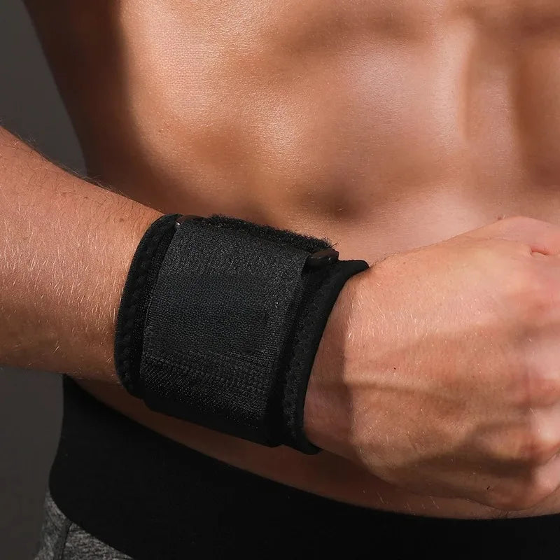 1PC Lightweight Adjustable Wrist Support Brace for Weightlifting Squat Kettlebell Outdoor Cycling - Protective Fitness Wristband