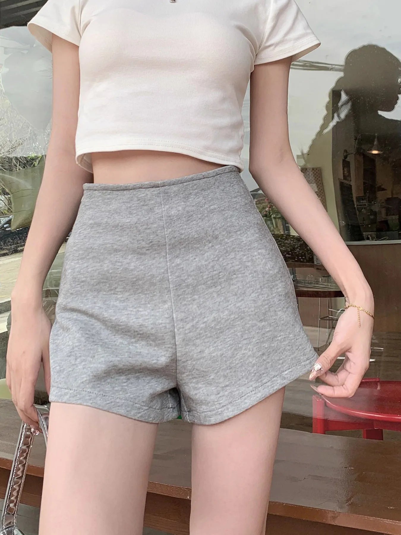 Summer basic solid color versatile shorts for women casual and elegant high-waisted slimming straight shorts